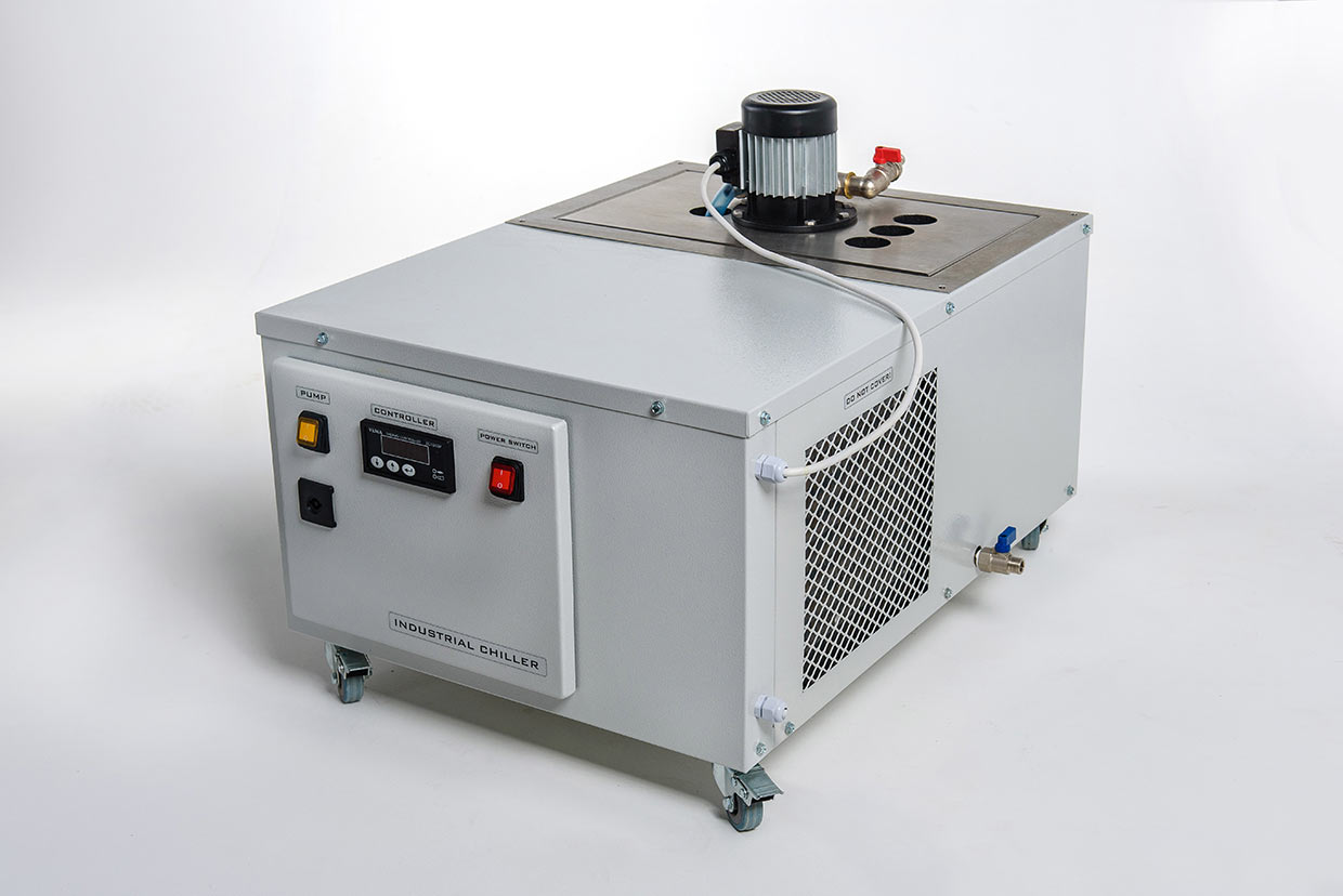 Polishing suspension feeder and tempering unit APM 1-3 